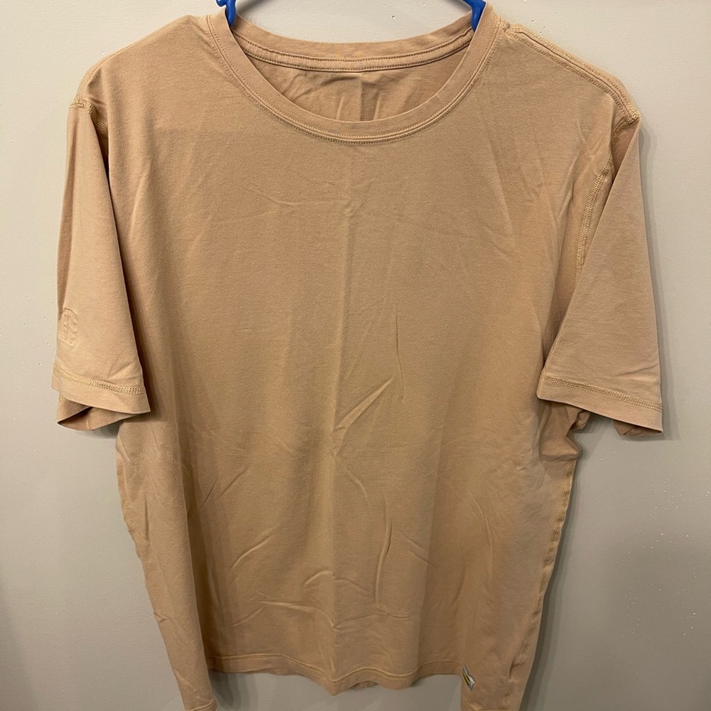 Vuori Tuvalu T shirt. L. Yellow.